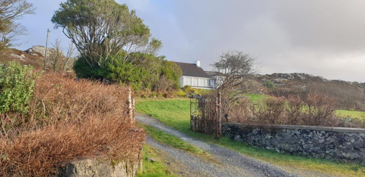 Cushatrough Claddaghduff Exteriör bild