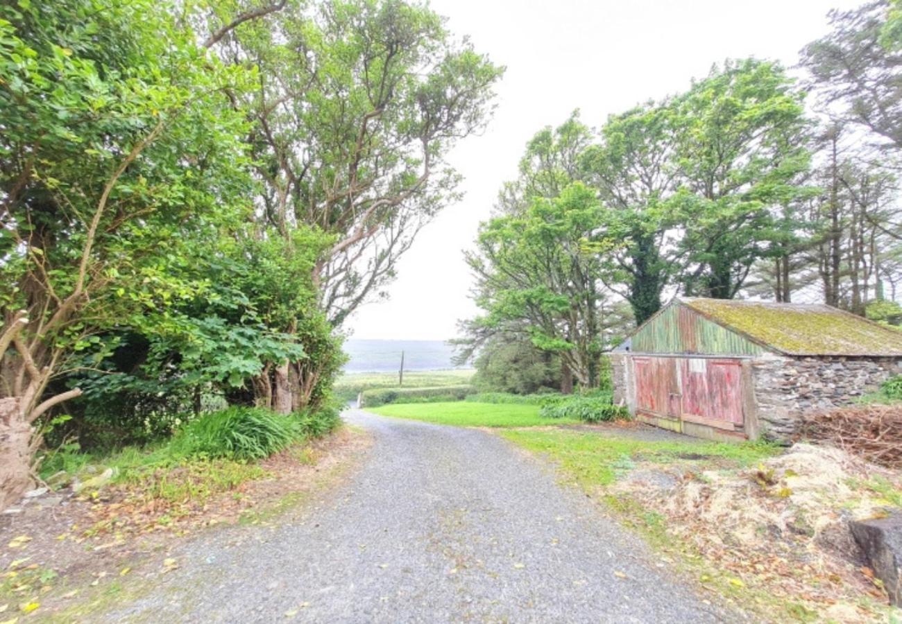 Cushatrough Claddaghduff Exteriör bild
